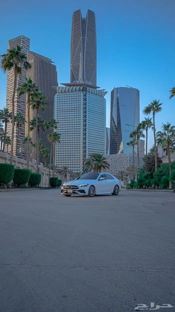 مرسيدس C300 موديل 2023 0