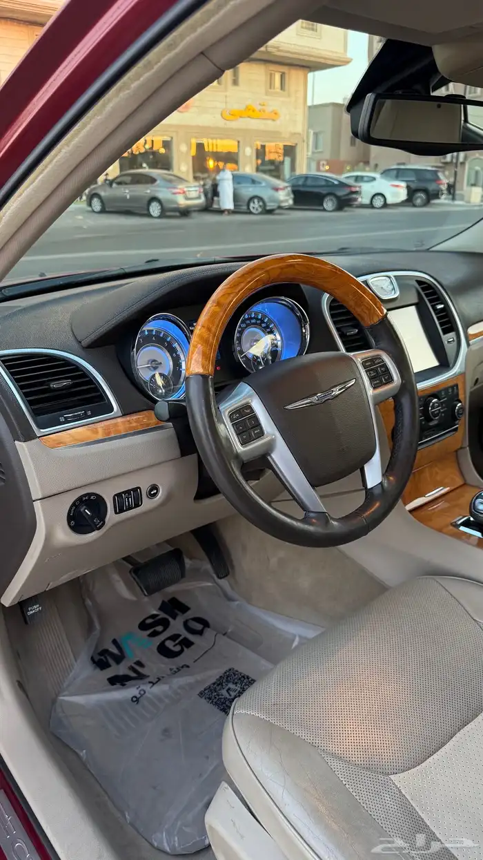 للبيع كلايزر 2014 c300 فل كامل 13