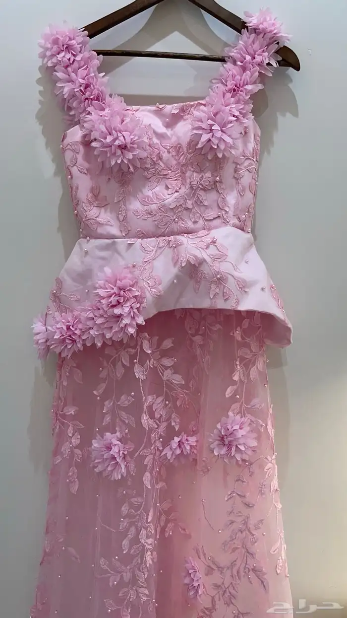 فستان جديد. 0