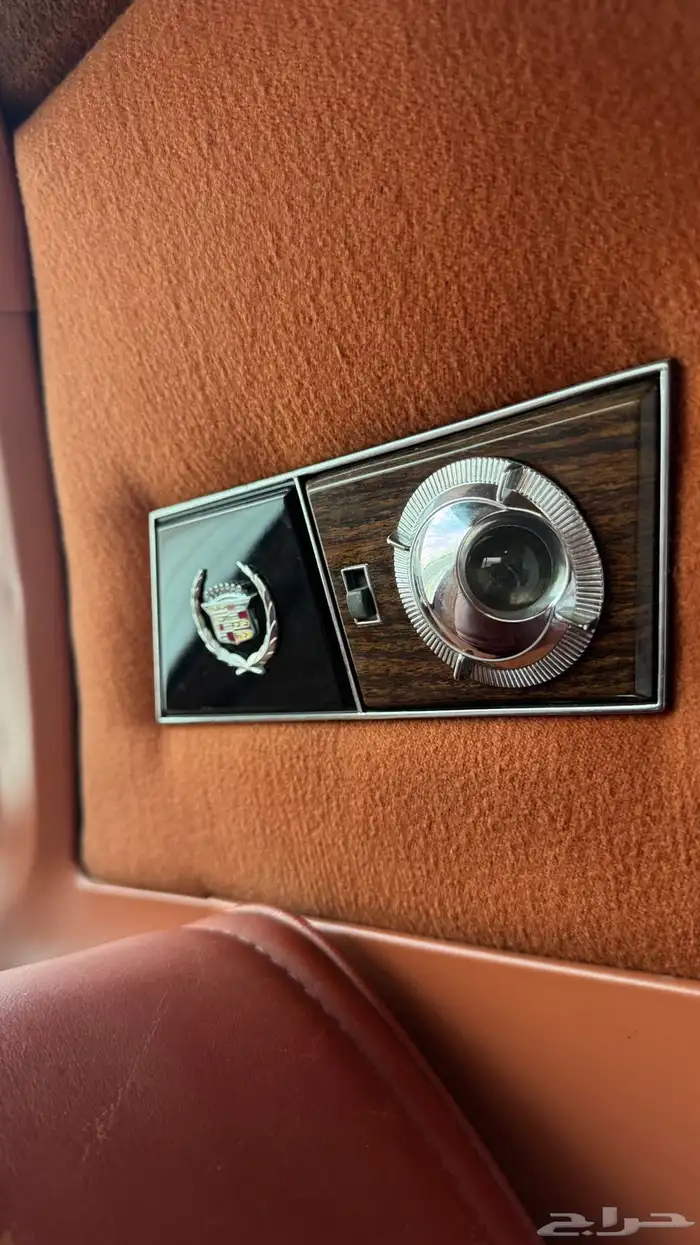 كاديلاك سيفيل 1977 عداد قليل 21