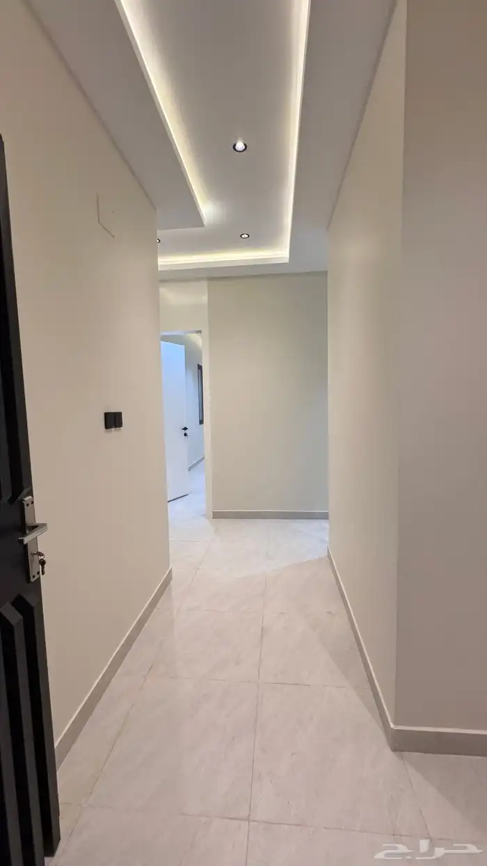 للبيع روف علوى مع ملحق مداخل مستقله من 600 الف 22