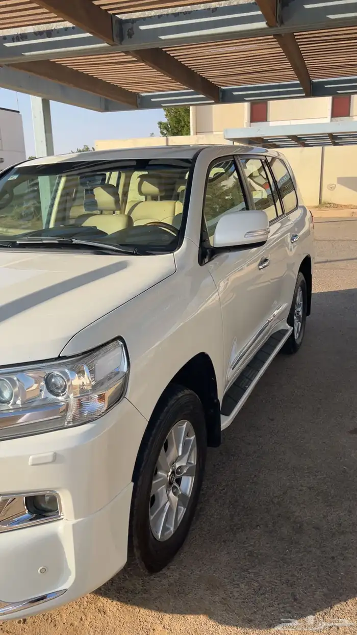 جي اكس ار 2016 V8 1