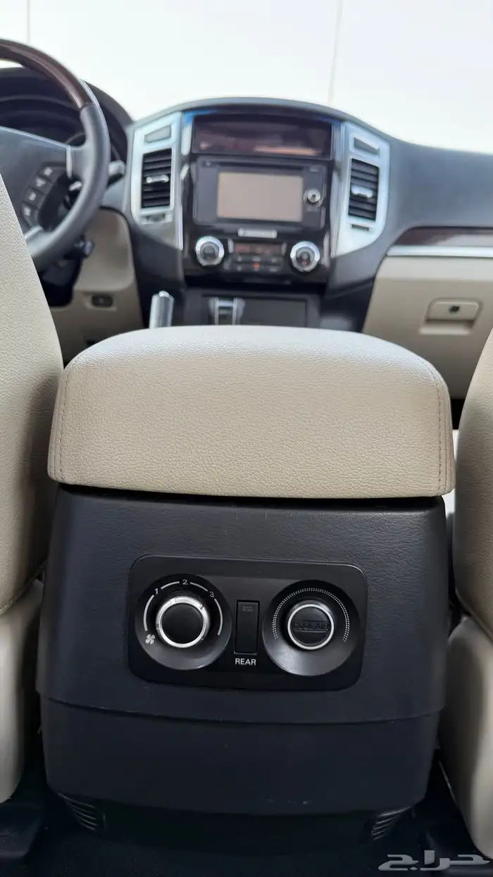 للبيع باجيرو 2017 فل كامل - مكينه 3800 22