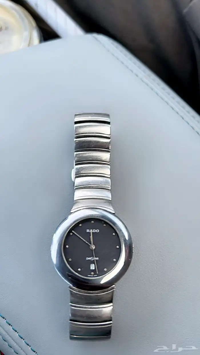 ساعه رادو اصليه نظيفه البيع سمح ومستعجل لظروف 0