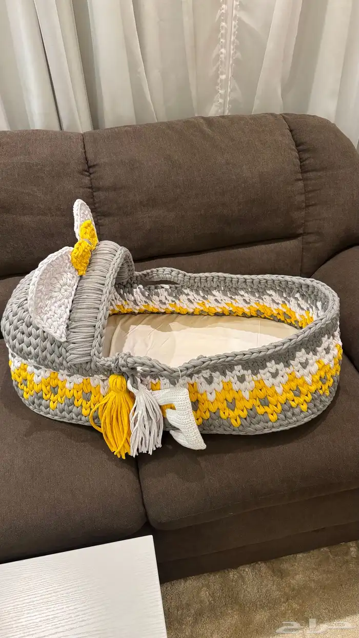 سرير رضيع يدوي 0