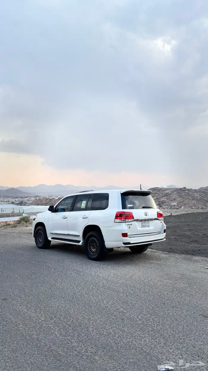 لاندكروزر 2008 مرهم 2021 0