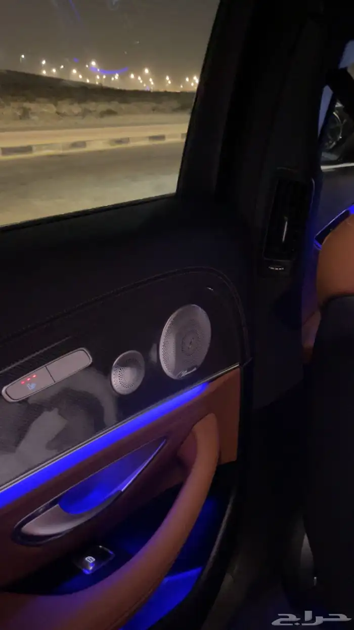 Mercedes-Benz E350 4MATIC موديل 2020 9