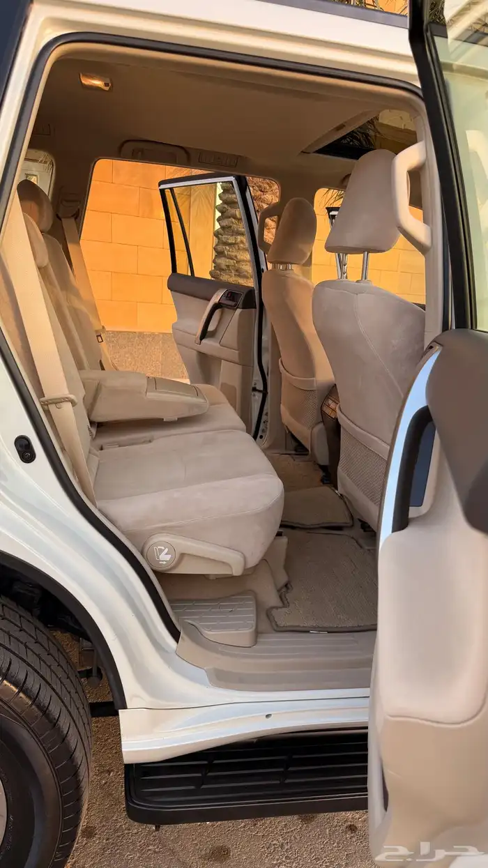 تايوتا برادو 2021 لؤلؤي GXR خليجي 6V إسبير علاق فتحة سقف 34