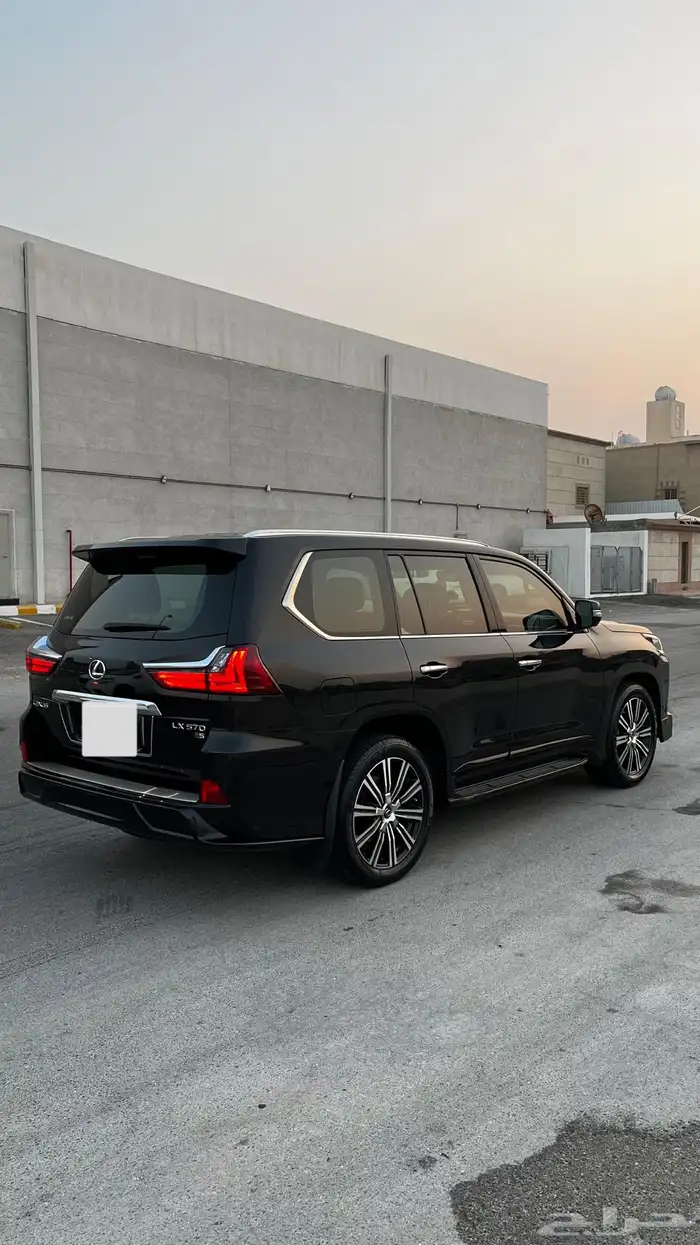 لكزس ال اكس 570 4
