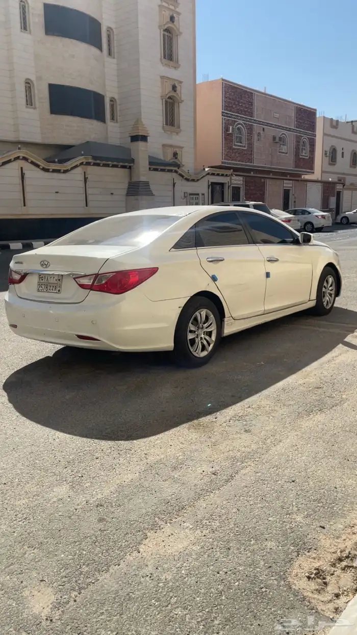 سوناتا 2012 (اقبل ب البدل) 5