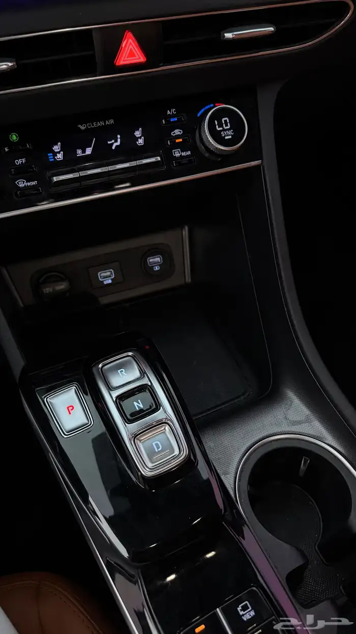 سوناتا 2022 ( بنزين ) فل اوبشن بحالة الوكالة 14