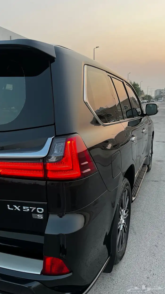 لكزس ال اكس 570 9