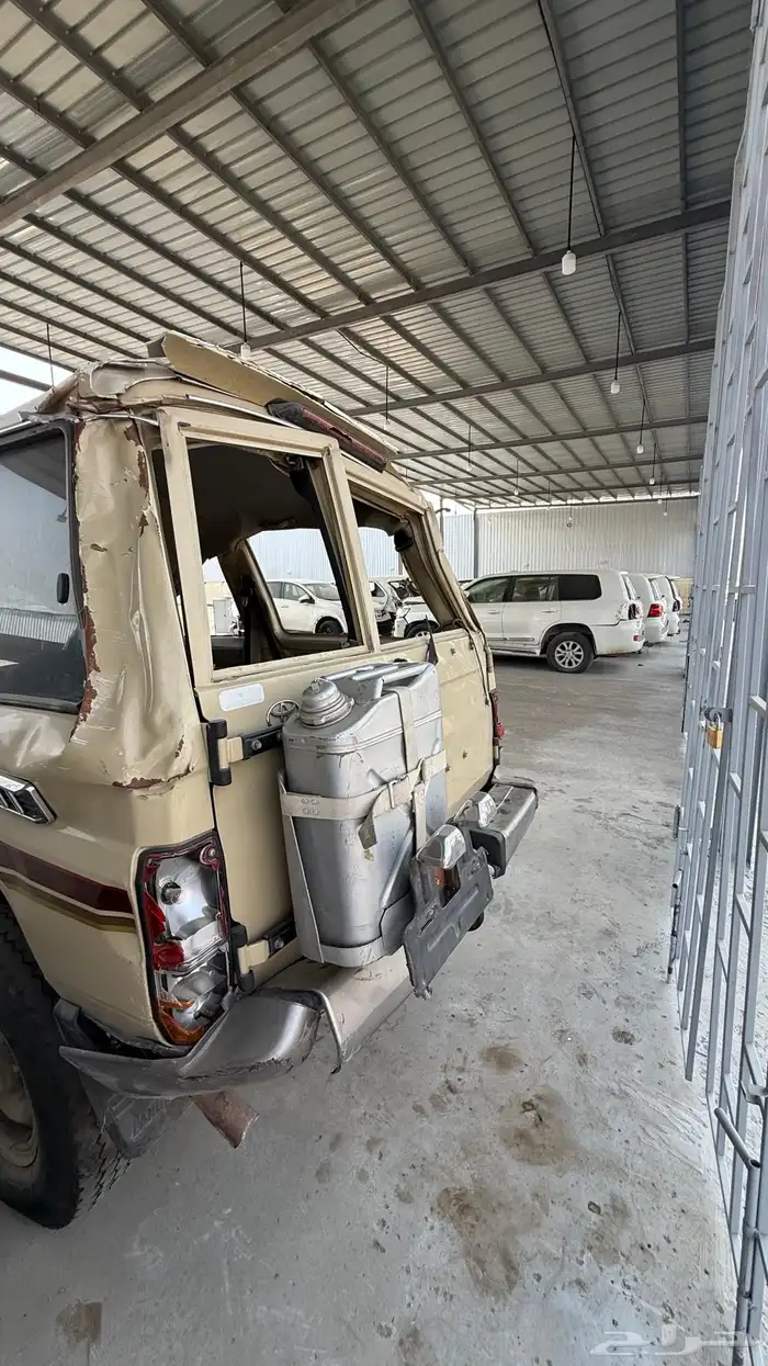 جيب ربع 2016 تشليح قطع غيار 8