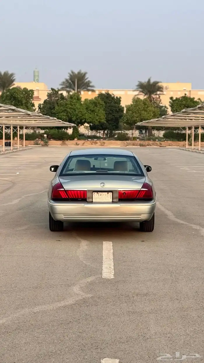 فورد ماركيز موديل 2002 2