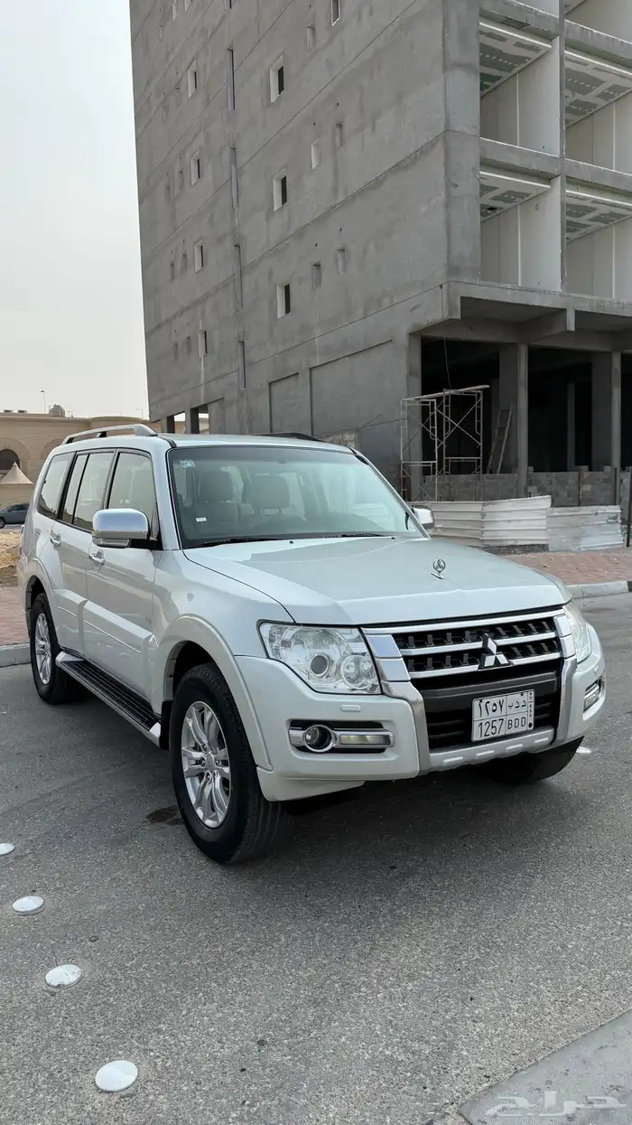 للبيع باجيرو 2017 فل كامل - مكينه 3800 11