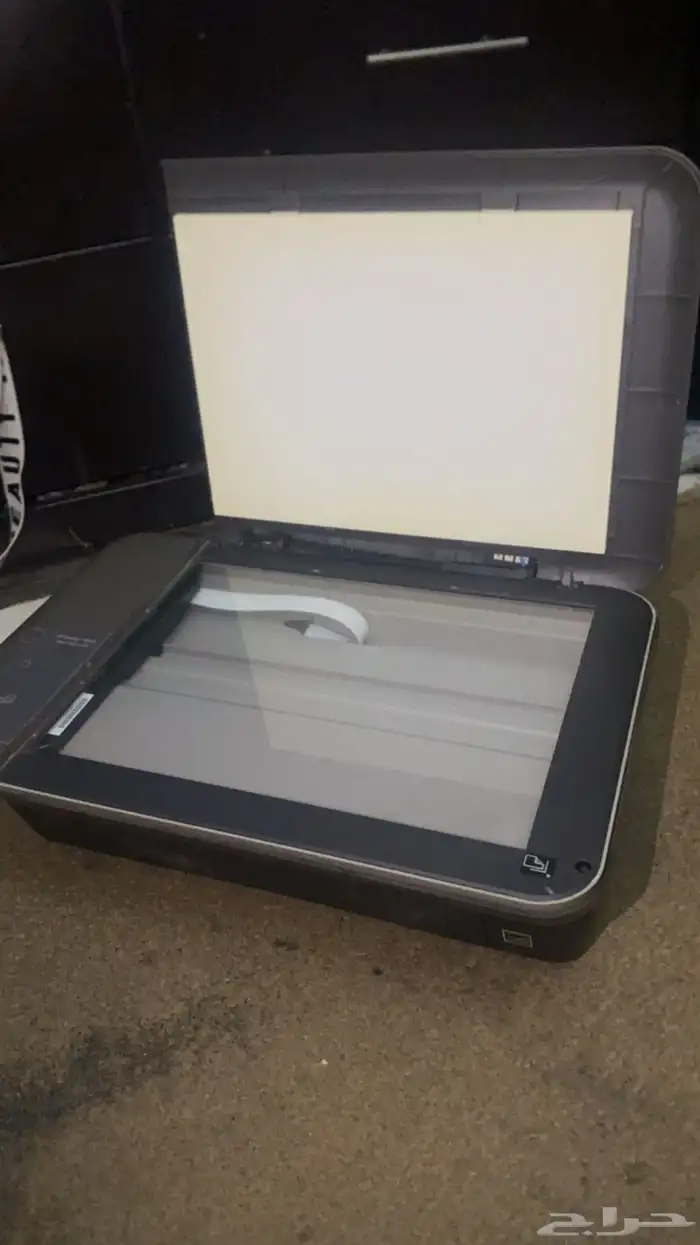 طابعا اوراق شغلاه مساحه مدري عنها اوراق ماعندي 1