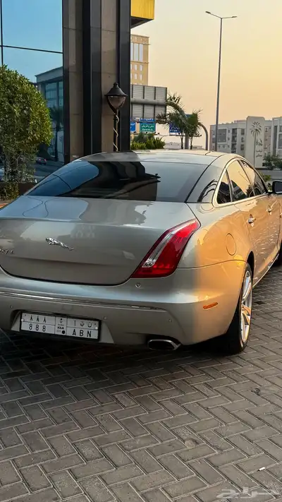 جاكوار xj لارج 2011 index