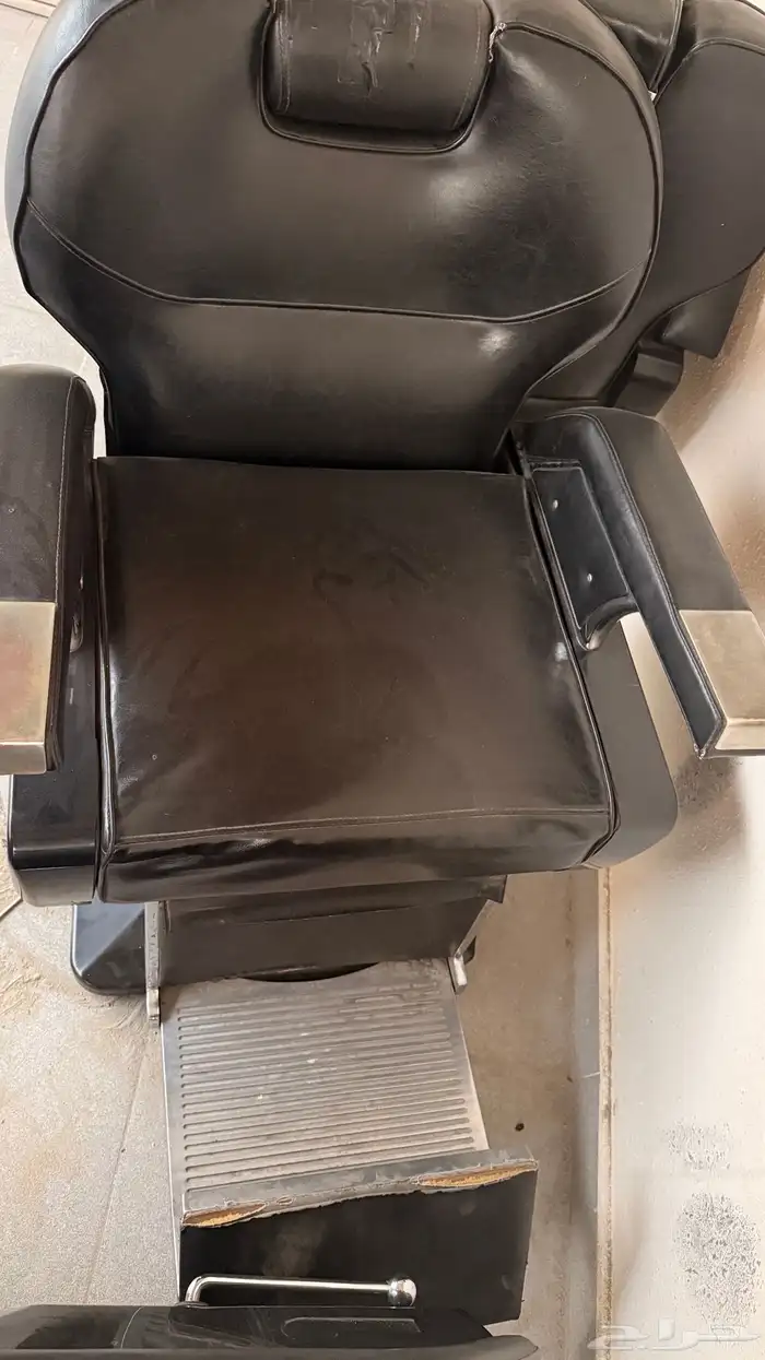 للبيع كراسي حلاقة 0