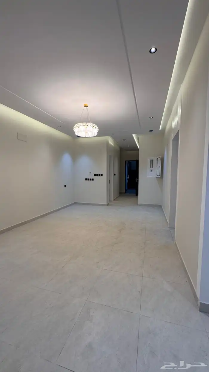 للبيع روف علوى مع ملحق مداخل مستقله من 600 الف 12