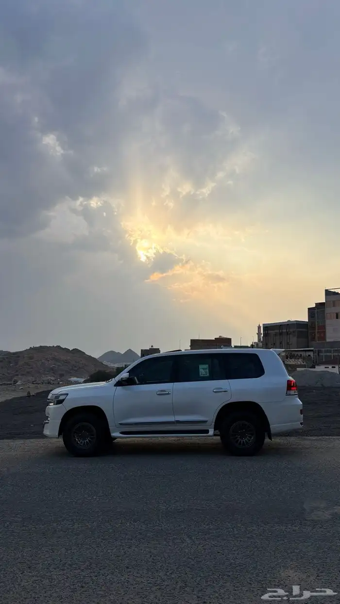 لاندكروزر 2008 مرهم 2021 4