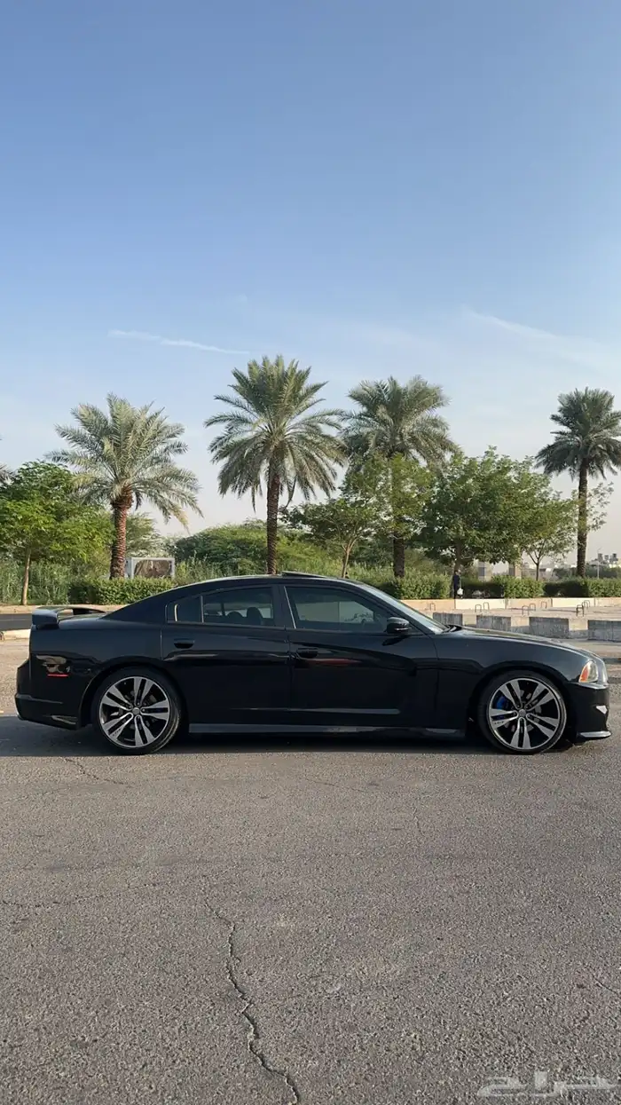 جنوط تشارجر SRT 6.4 2014 5
