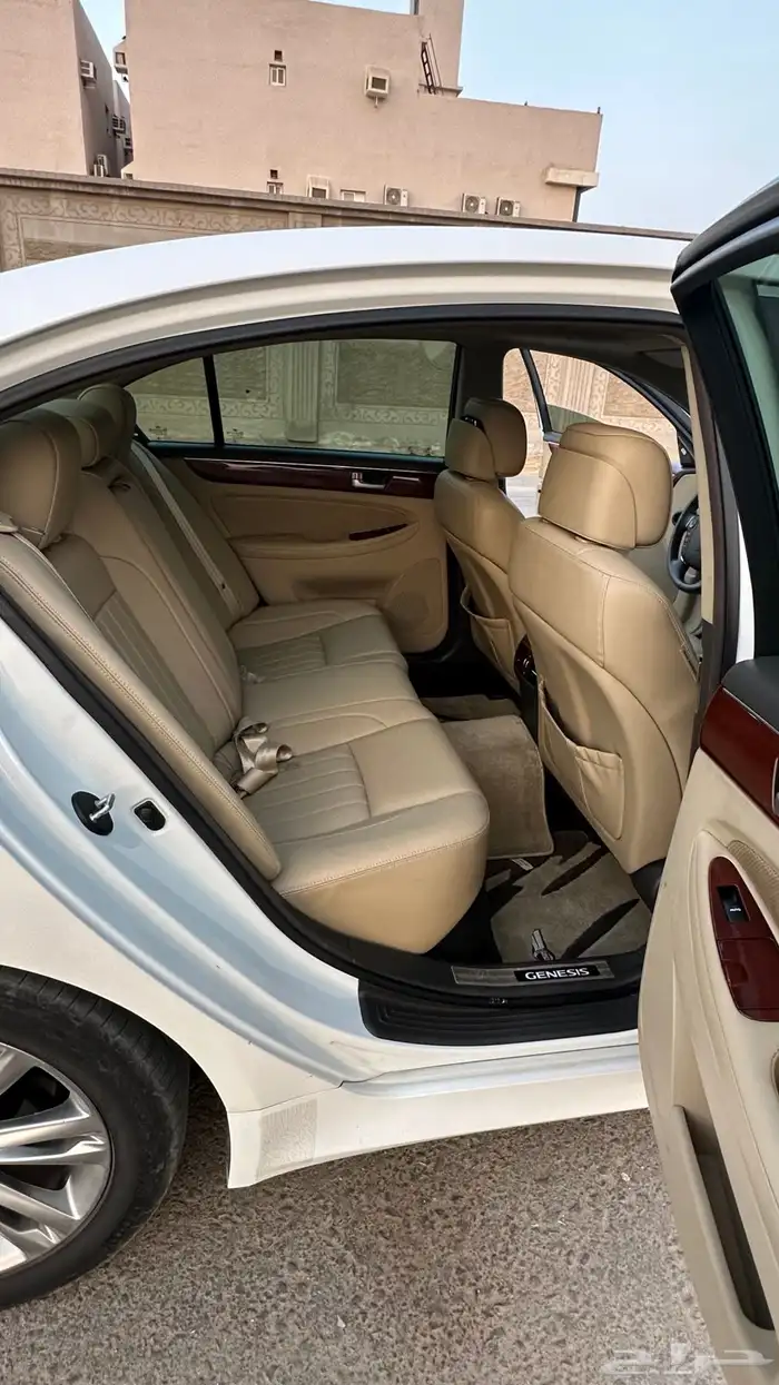 جينسيس 2012 للبيع السبب تم شراء بديل 11