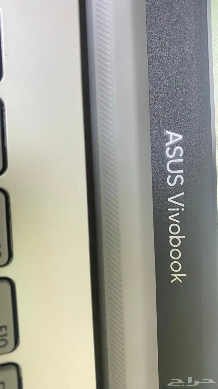 للبيع لابتوب 11