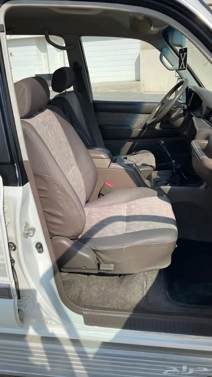 لاندكروزر 19