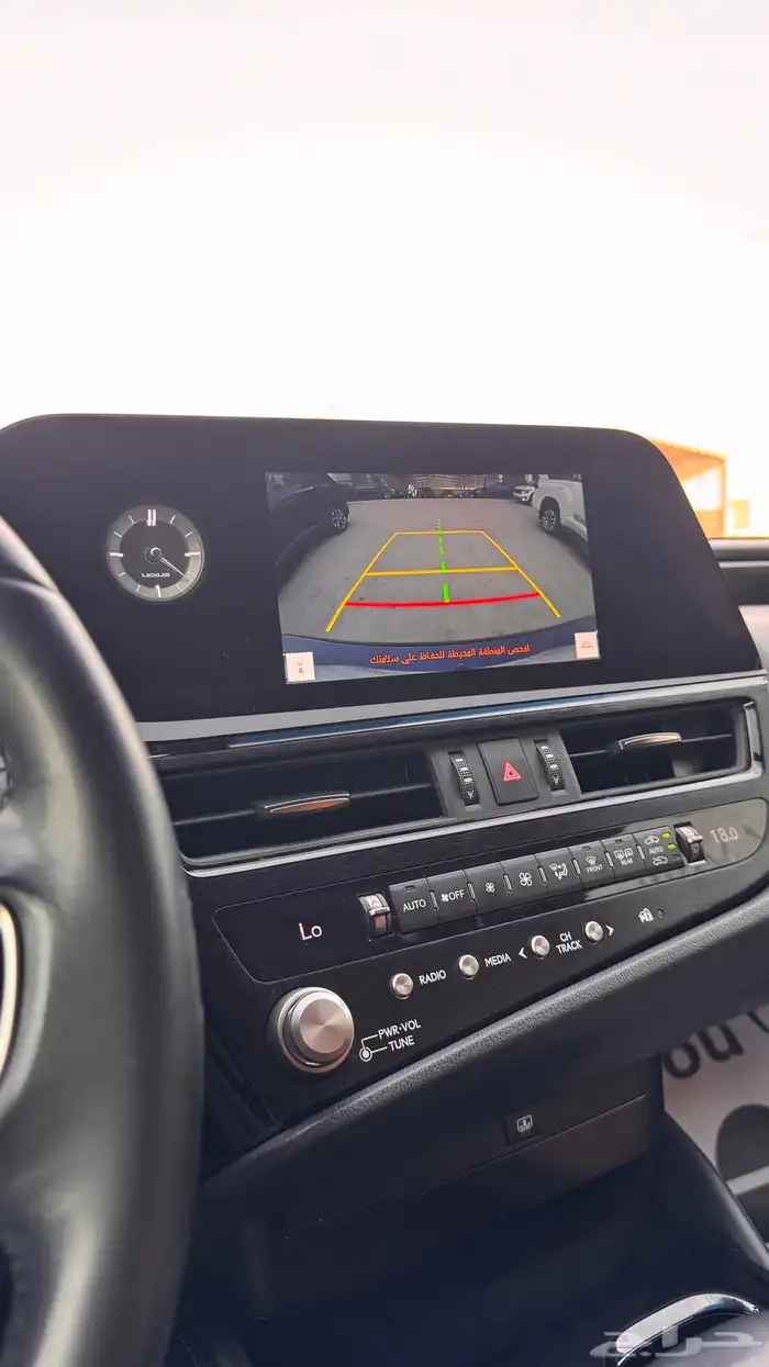 للبيع لكزس 2023 -4 سلندر -ES250 - ممشى قليل جدا 11