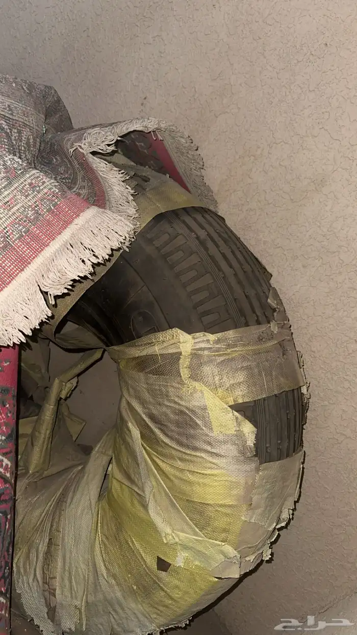 بلون جنط 20 مقاس1400 جديده مركبت بكيسه 0