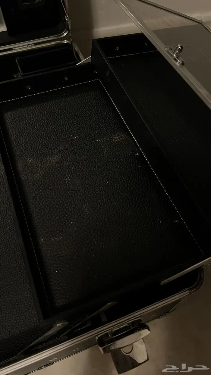 شنطه للمكيب ارتست وتنفع تسويحه متنقله 14