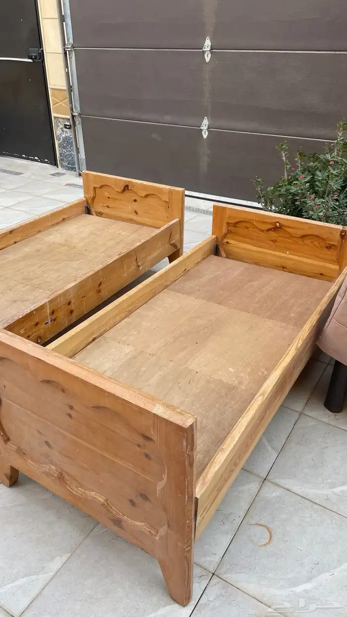 سرير اطفال 1