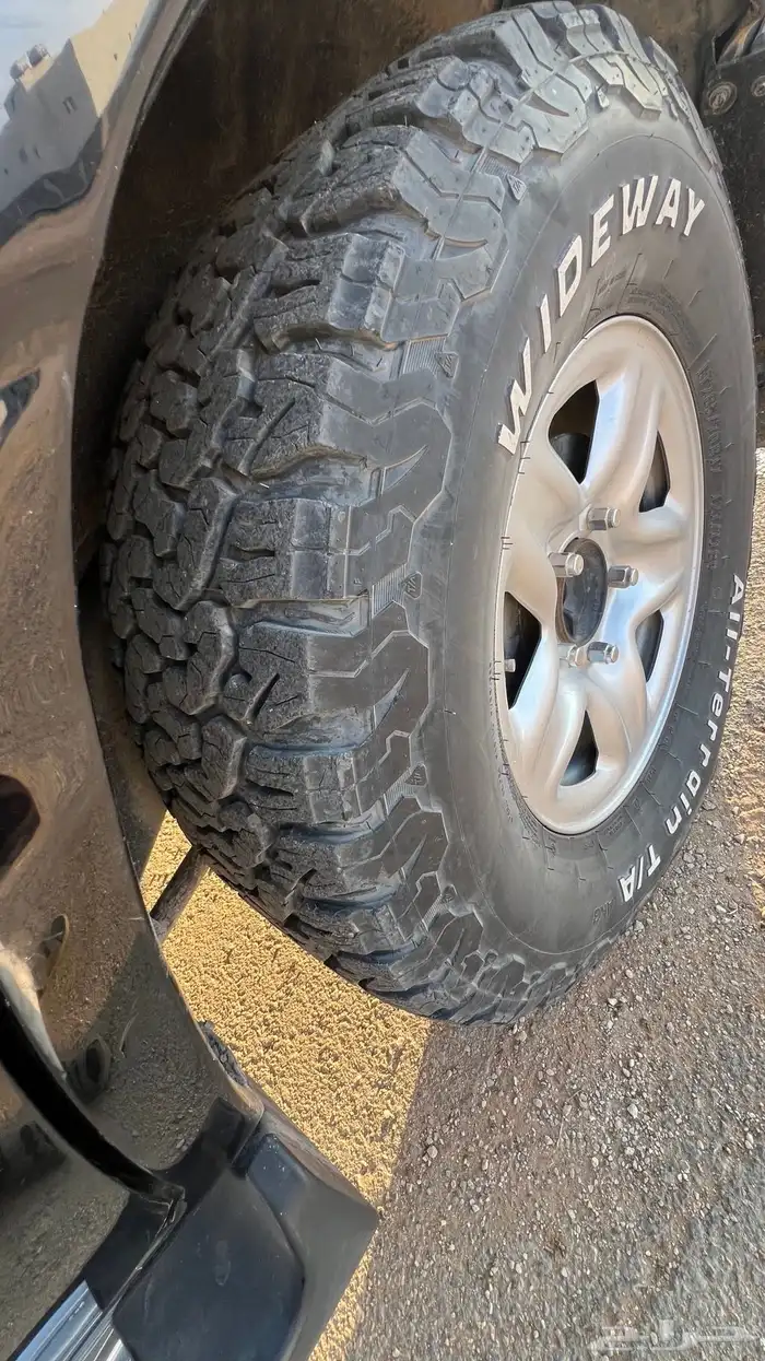 كفرات ويد واي صينيه حجريات مقاس 17 تاريخهن 21 1