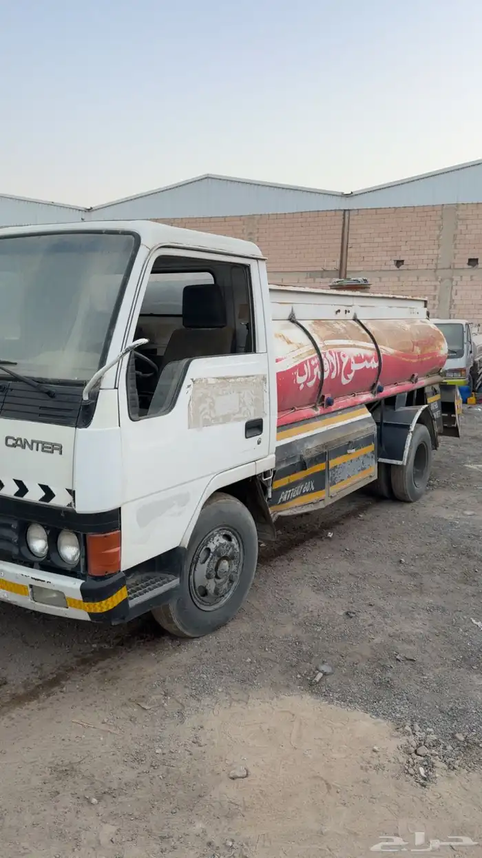 دينا ميتسوبيشي كانتر موديل 1994 2