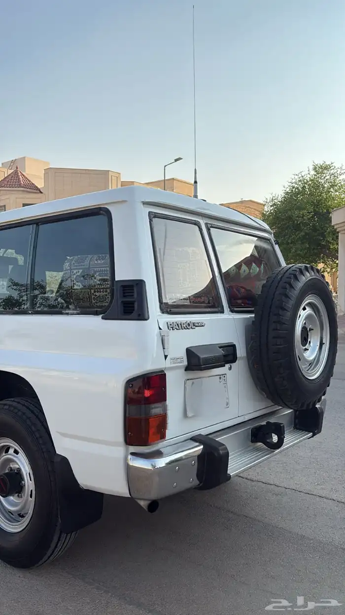 جيب ربع باترول مديل 93 5