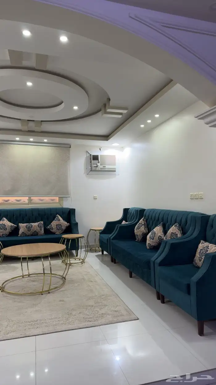 كنب 6قطع وفرشتة على السوم 4