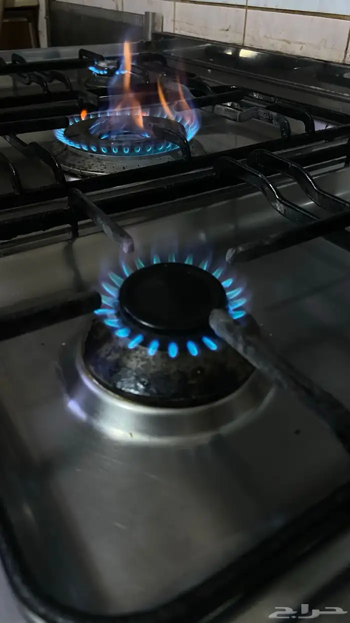 فرن كبير شغال للبيع 4