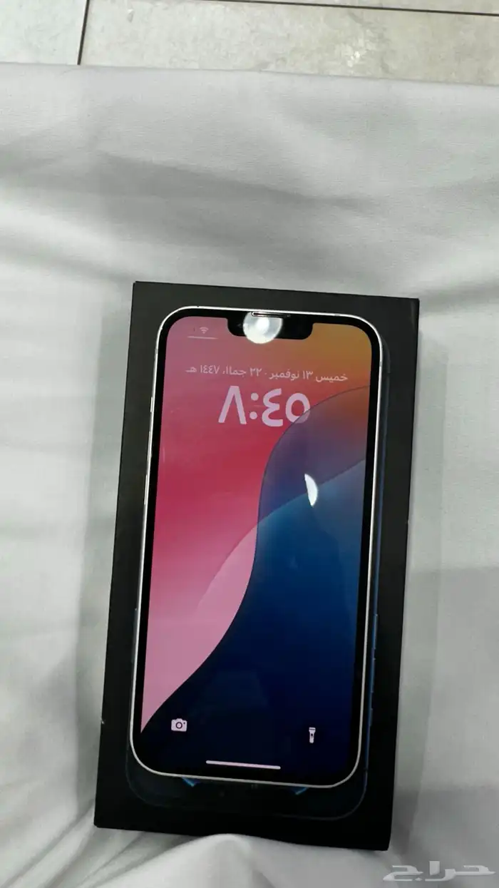 ايفون 13 العادي نظيف 1