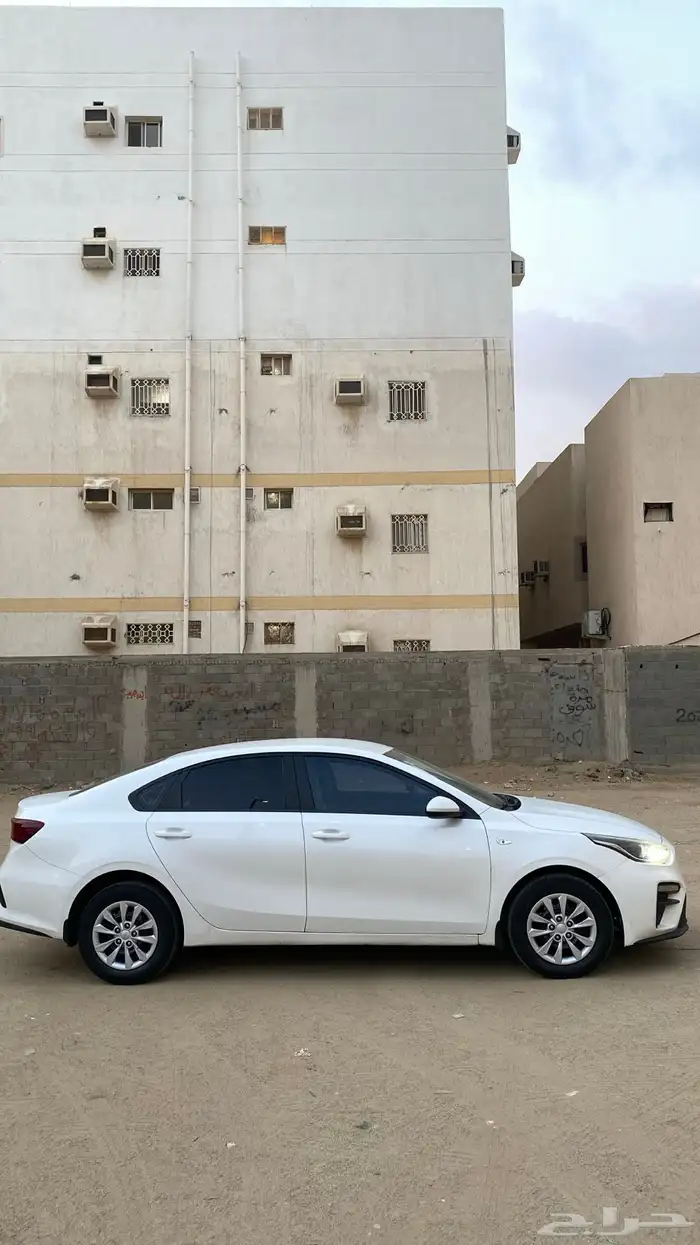 كيا سيراتو 2021 10