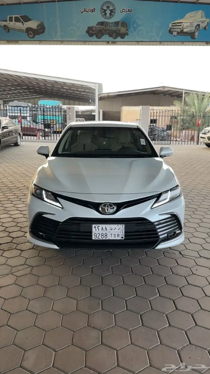 كامري 2023 سعودي فل كامل (بنزين) ب 93.000 0