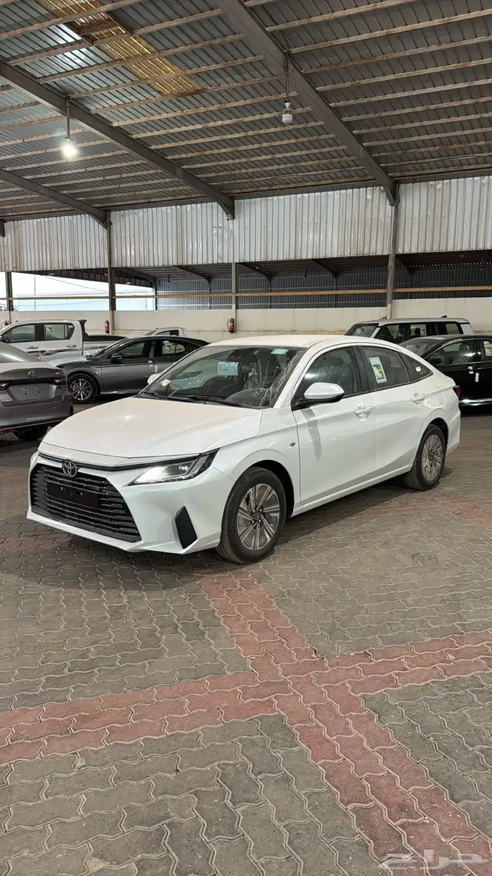 تويوتا يارس فئة Y بلس بنزين 2026 0