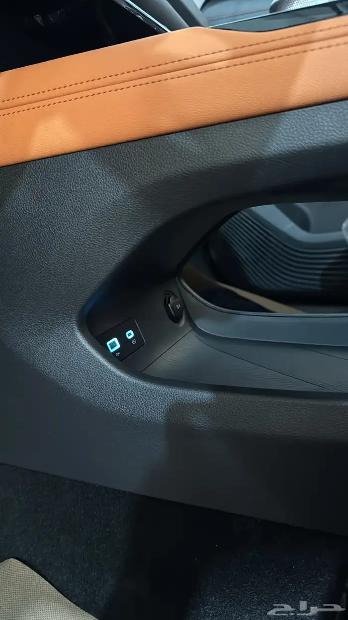 فورد تيريتوري فئة تيتانيوم بلس بنزين 2026 7