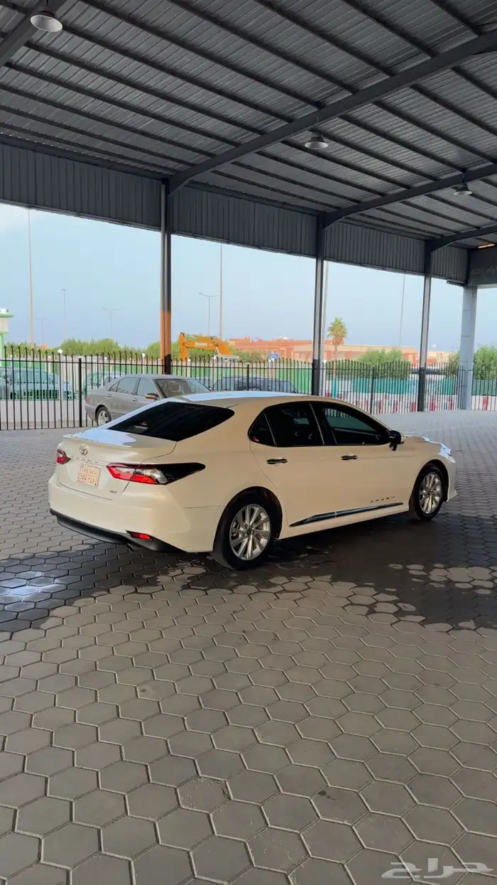 كامري 2023 سعودي فل كامل (بنزين) ب 93.000 4