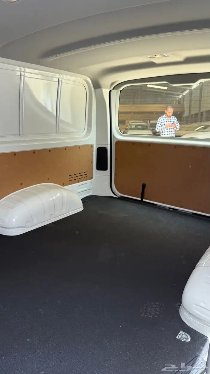 باص بضاعة بضاعة هايس 2026 سقف منخفض ديزل قير عادي 142.500 5