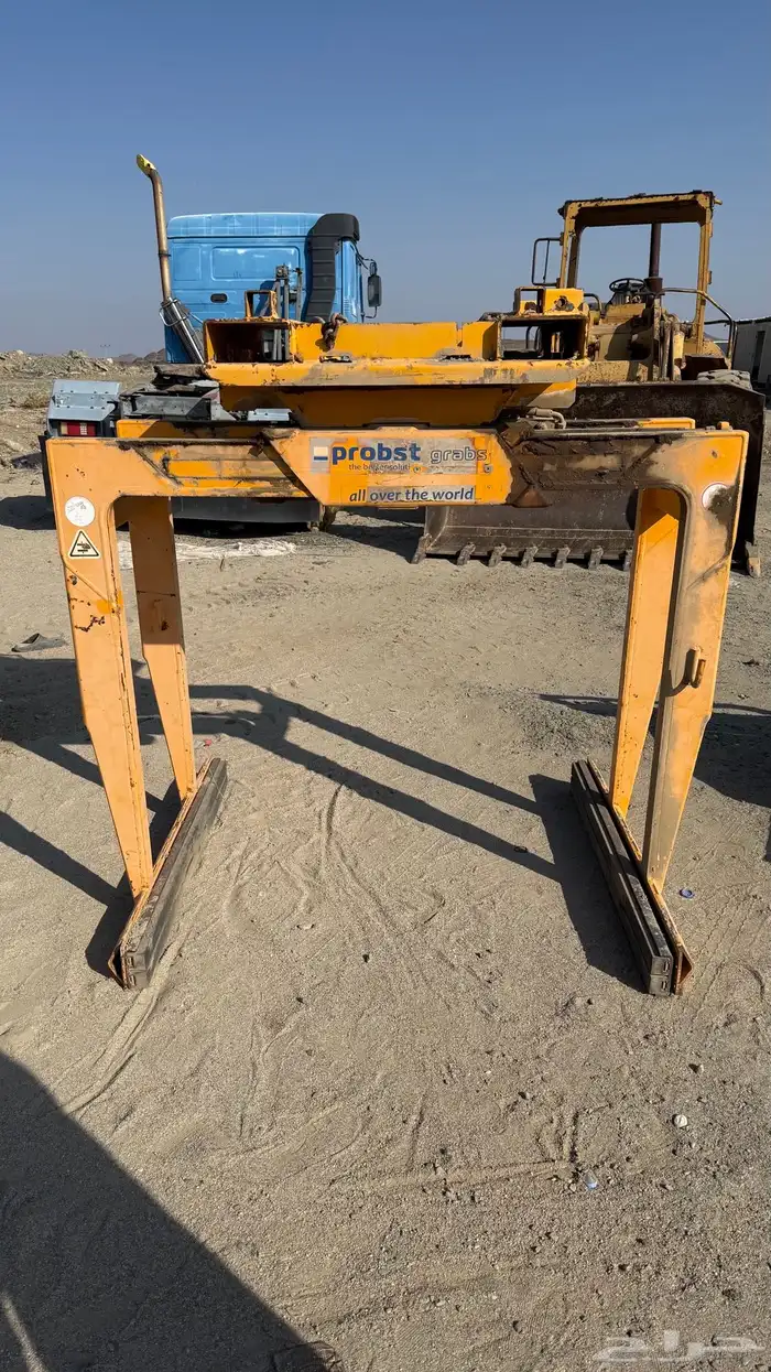 كماشة بلك ونش وضمامة ارضيه بلك 0