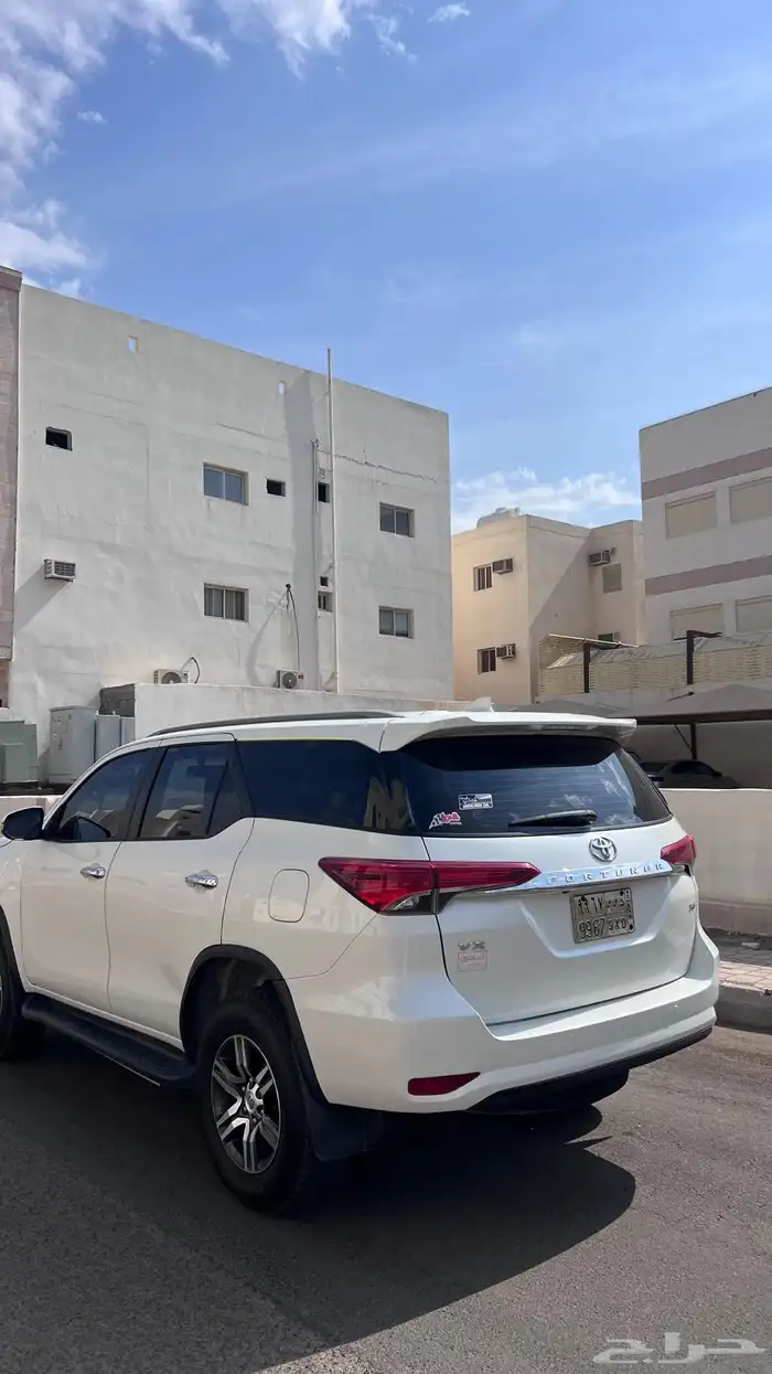 فورشنر 6 سلندر VX 4