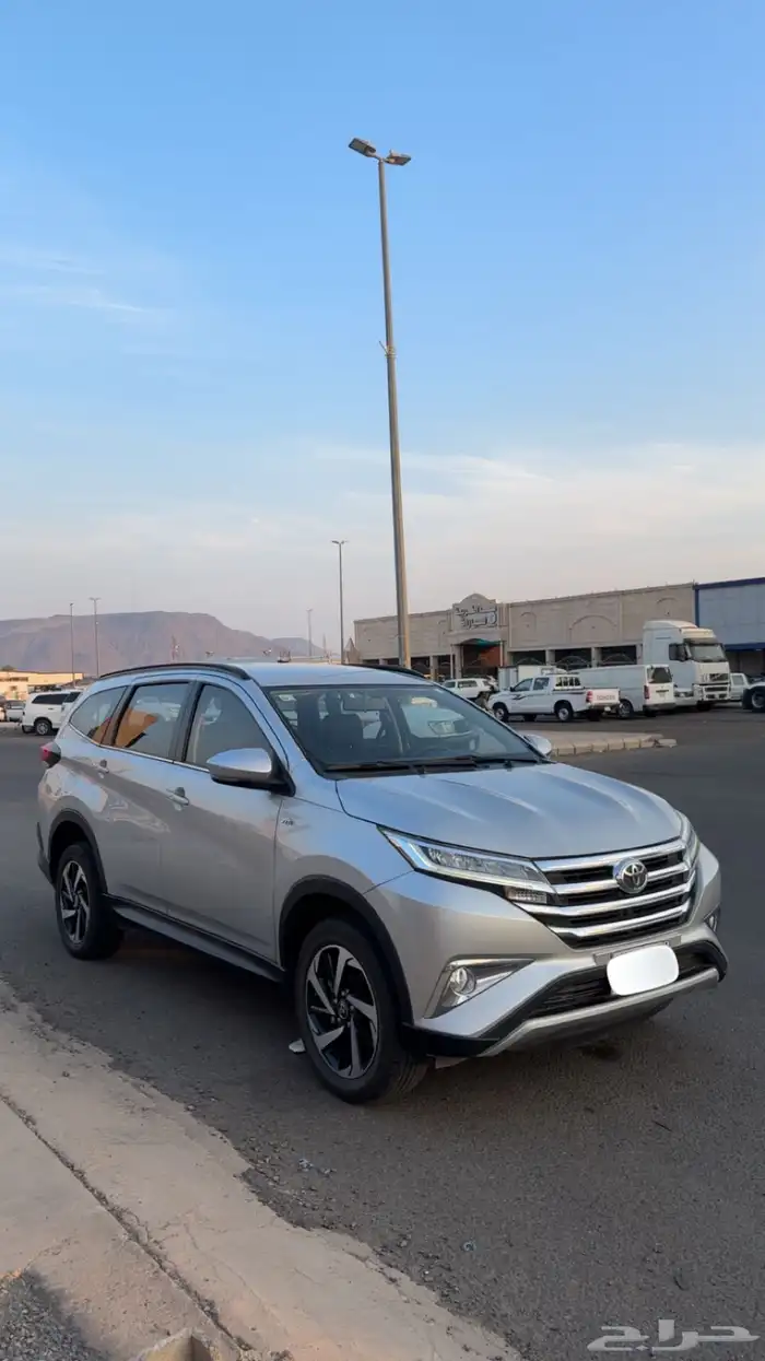 تويوتا راش 2022 فل كامل 2