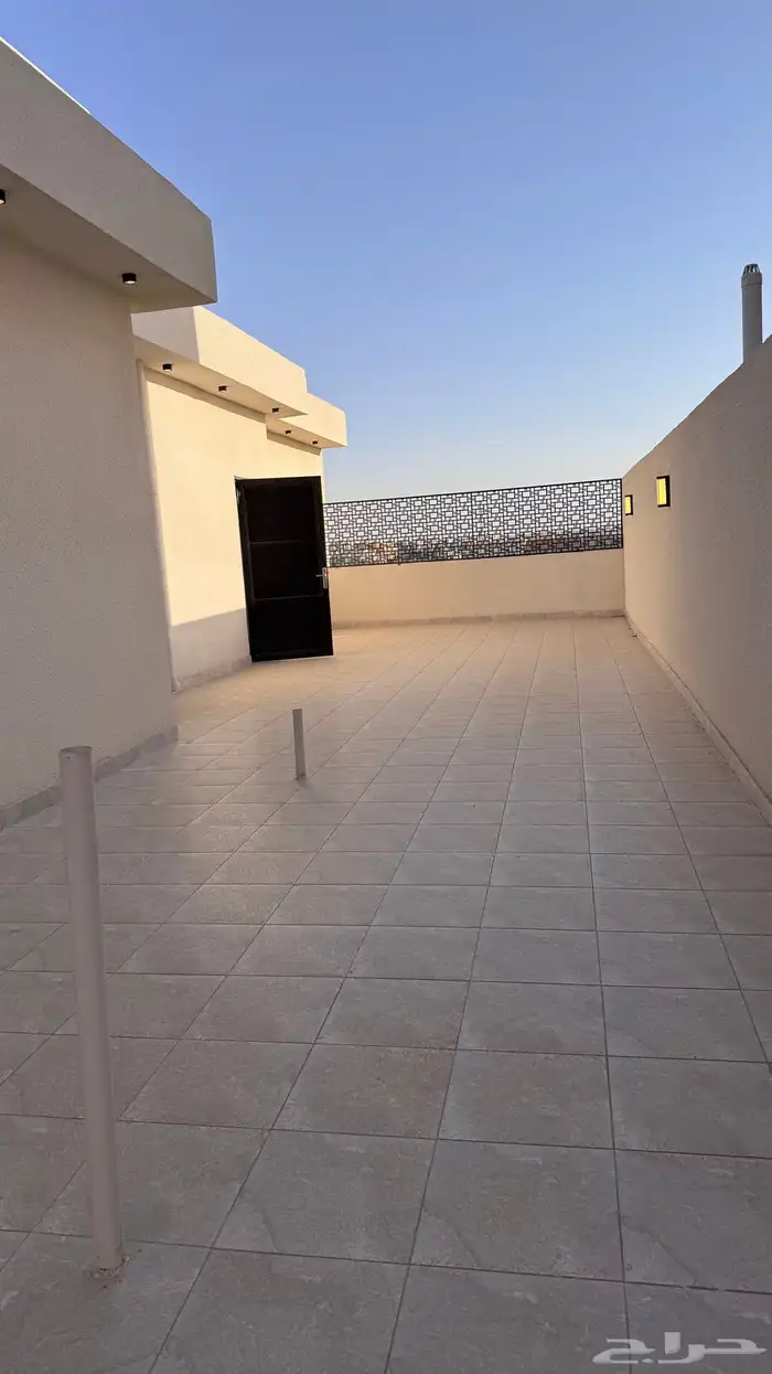 للبيع روف علوى مع ملحق مداخل مستقله من 600 الف 27