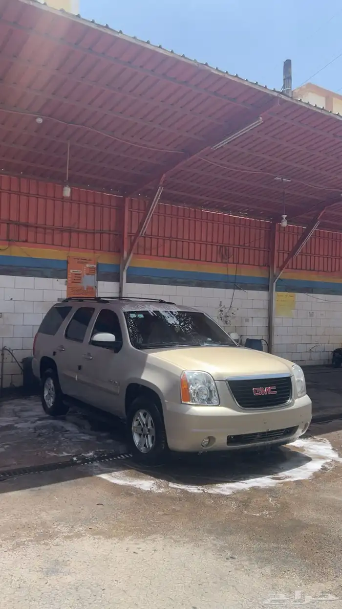 يوكن 2009 كل شي بلد بدي قير مكينه 1