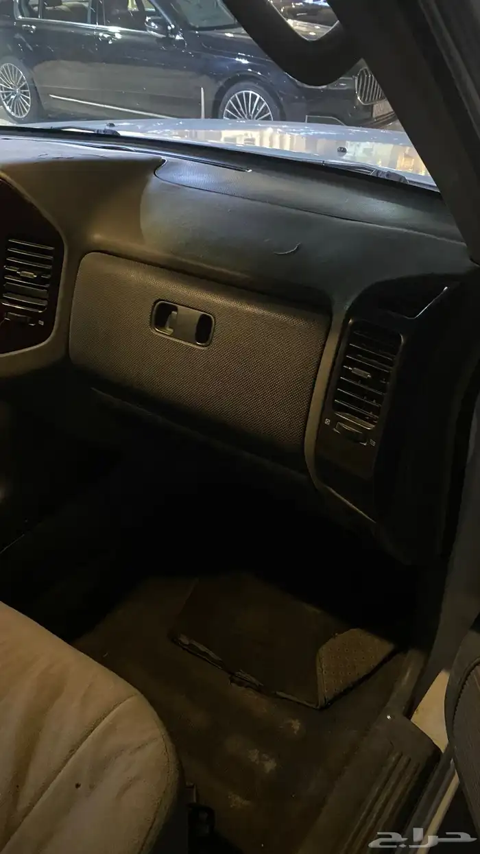 باجيرو 2003 مجهز للبر 9